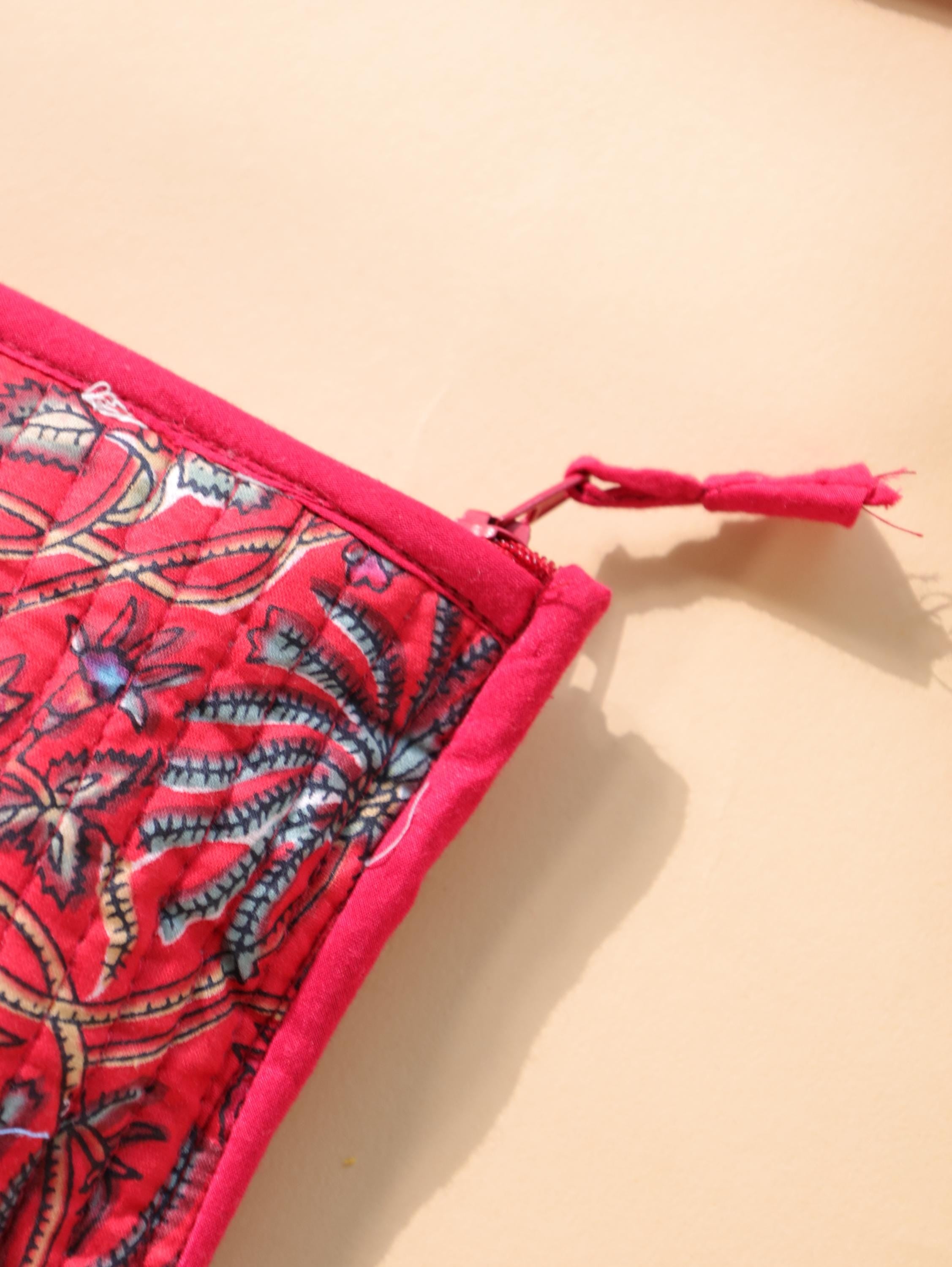 3-Piece Travel Pouch Organizer Set - Red Pink Floral Block Print Cosmetic & Jewelry Bags